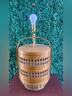 Rare WICKER RATTAN TABLE LAMP Basket Style Vintage Mid Century Large 32" Tall